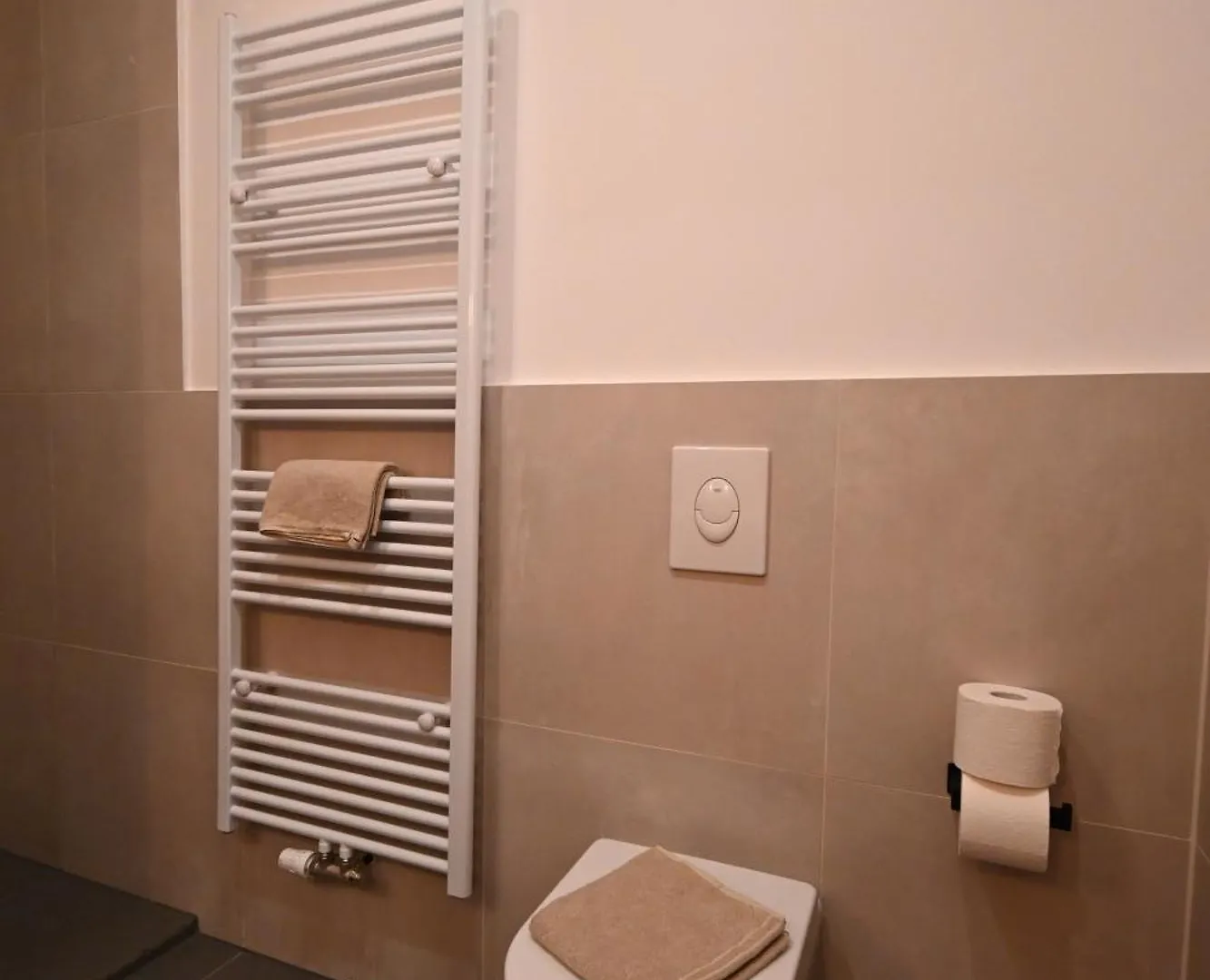 Stilvolle Wohnung In Wilmersdorf 베를린