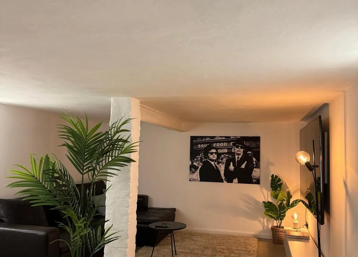Stilvolle Wohnung In Wilmersdorf 베를린 아파트